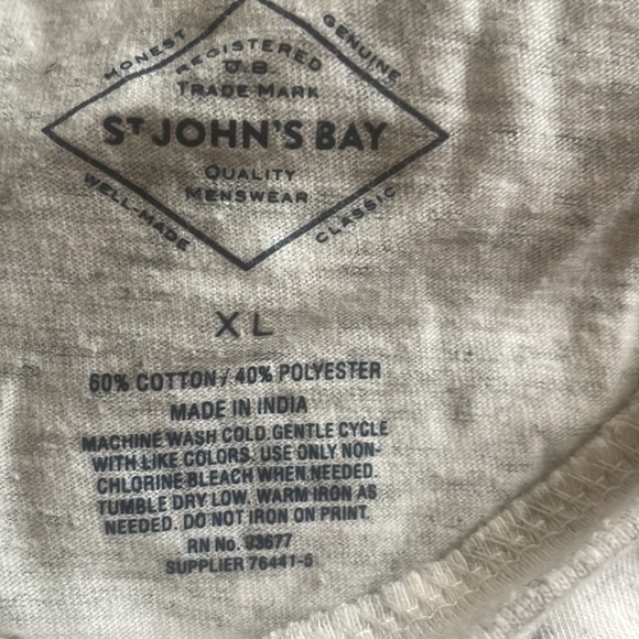 New St John’s Bay T-Shirt Size XL - Picture 3 of 4